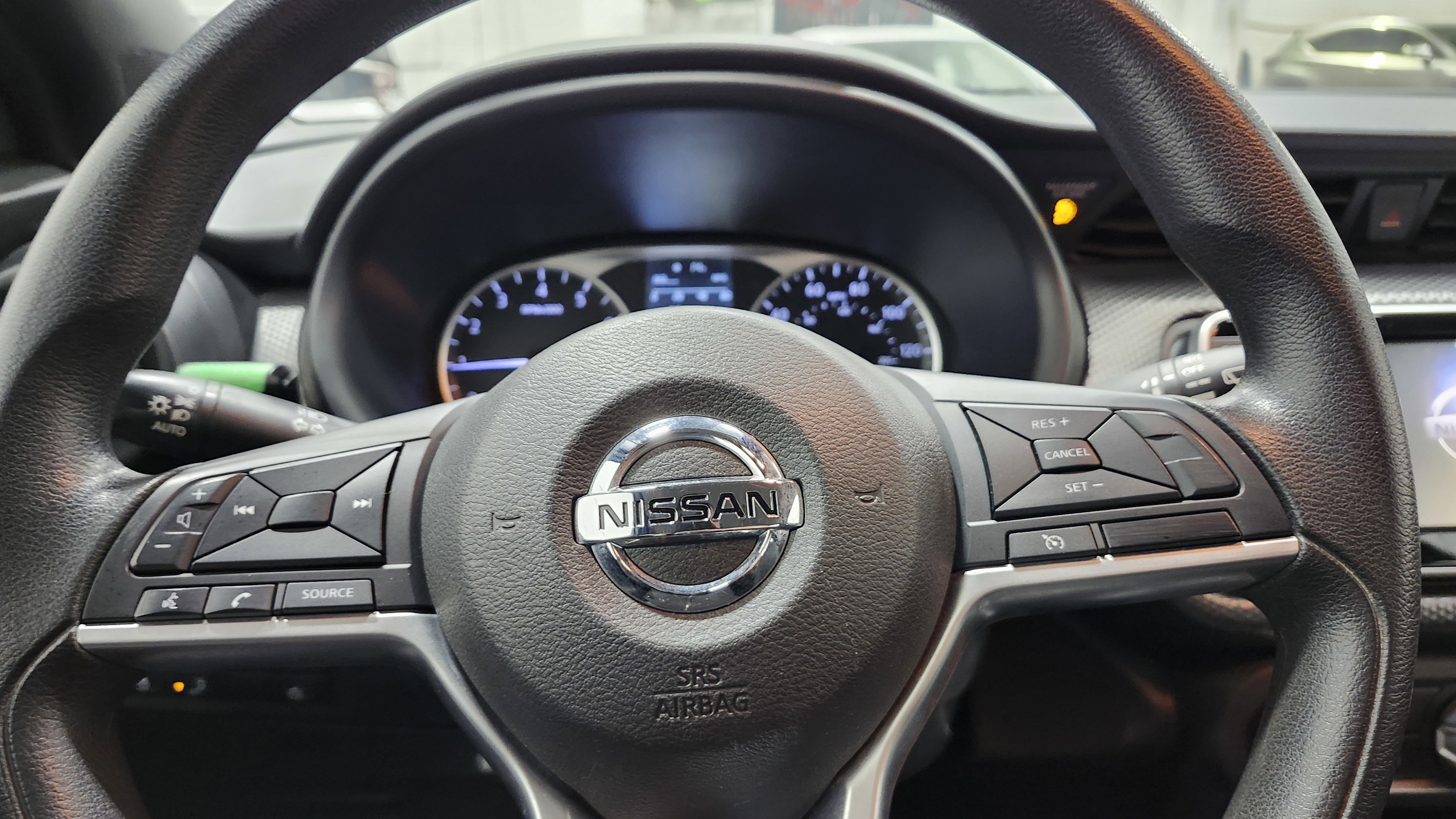 Used 2020 Nissan Kicks S image 24