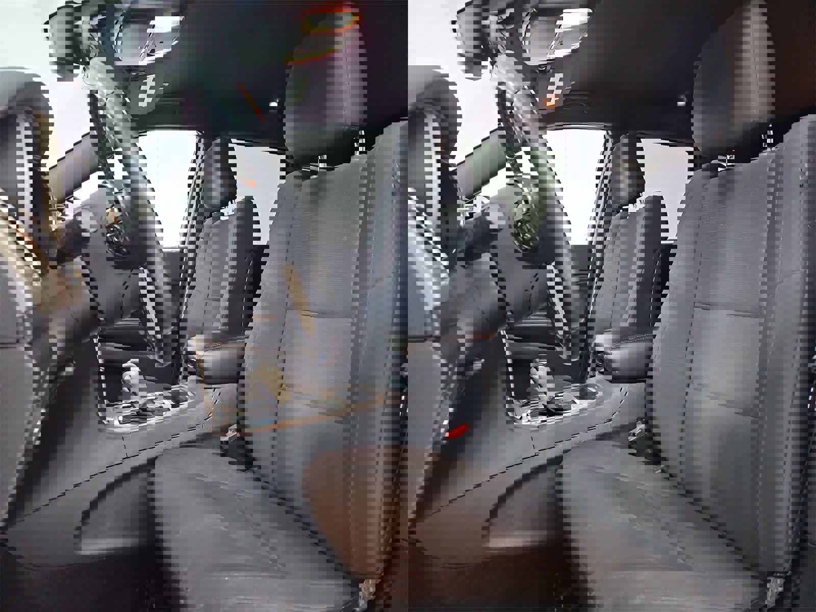 Used 2017 Jeep Grand Cherokee Laredo w/ Quick Order Package 23E image 16