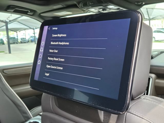 Used 2025 GMC Yukon Denali Ultimate w/ LPO, Floor Liner Package image 26