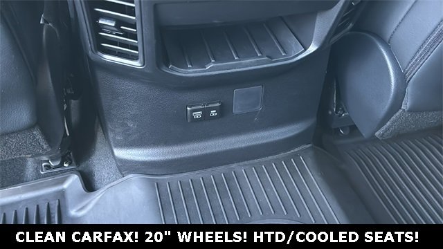 Used 2025 Toyota Tundra Limited image 23