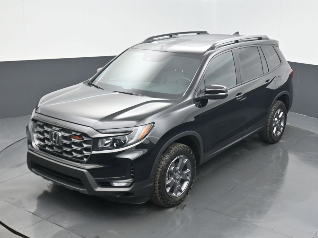 Used 2024 Honda Passport TrailSport image 9