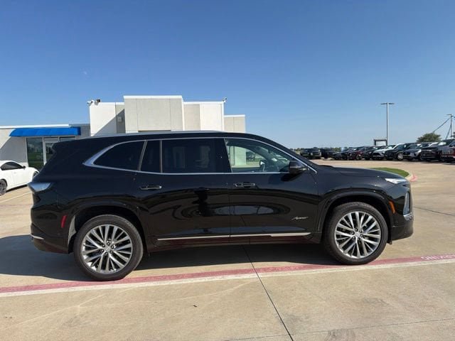 Used 2025 Buick Enclave Avenir w/ Super Cruise Package AWD/4WD image 6