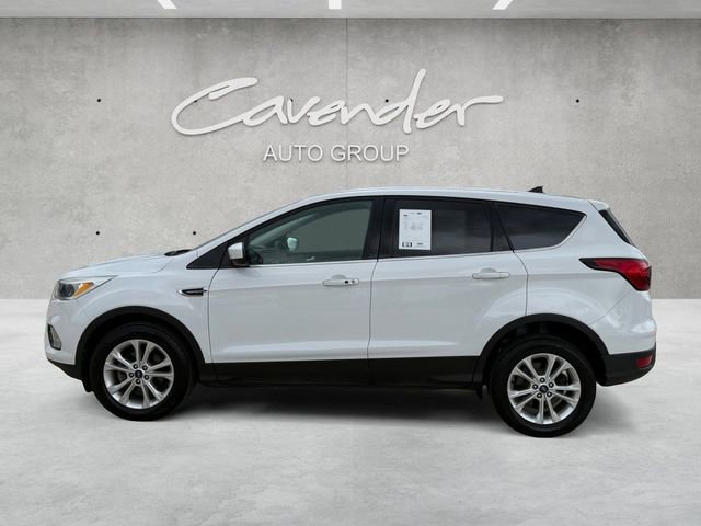 Used 2019 Ford Escape SE image 13
