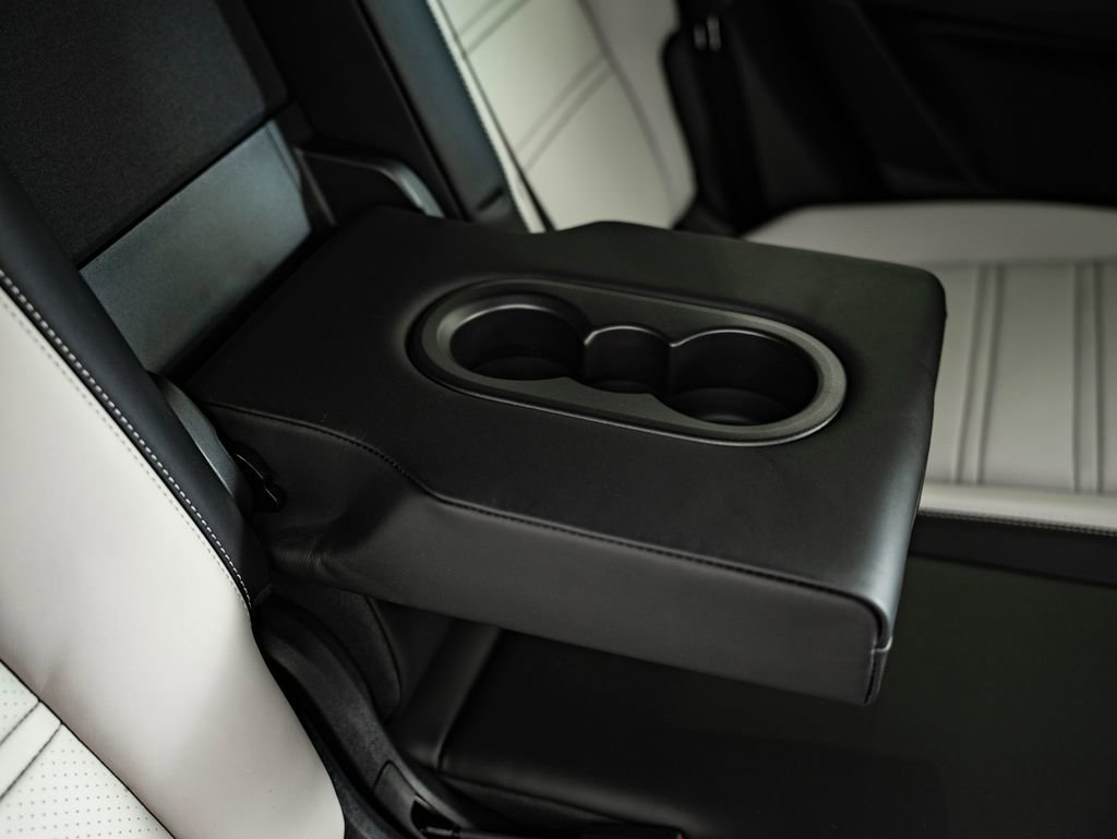 New 2026 Porsche Cayenne image 44