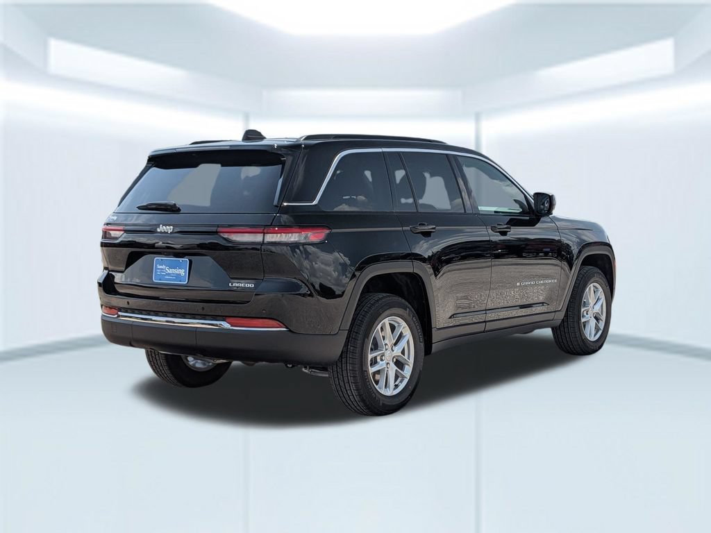 New 2026 Jeep Grand Cherokee Laredo X RWD image 6