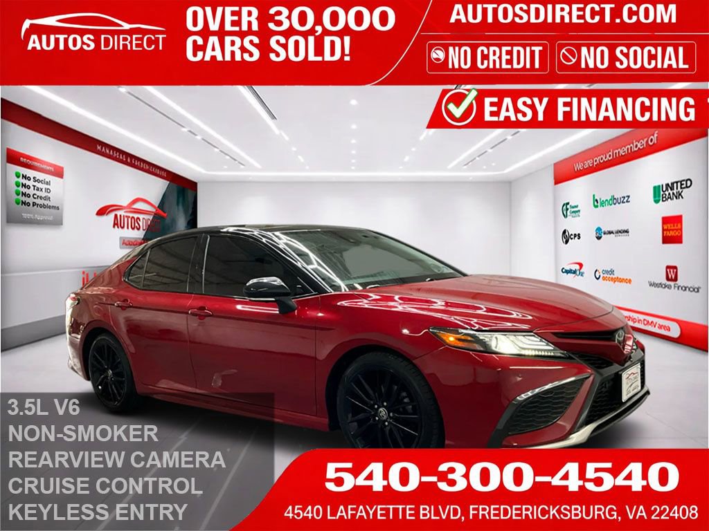 Used 2022 Toyota Camry XSE w/ Navigation Package FWD image 1