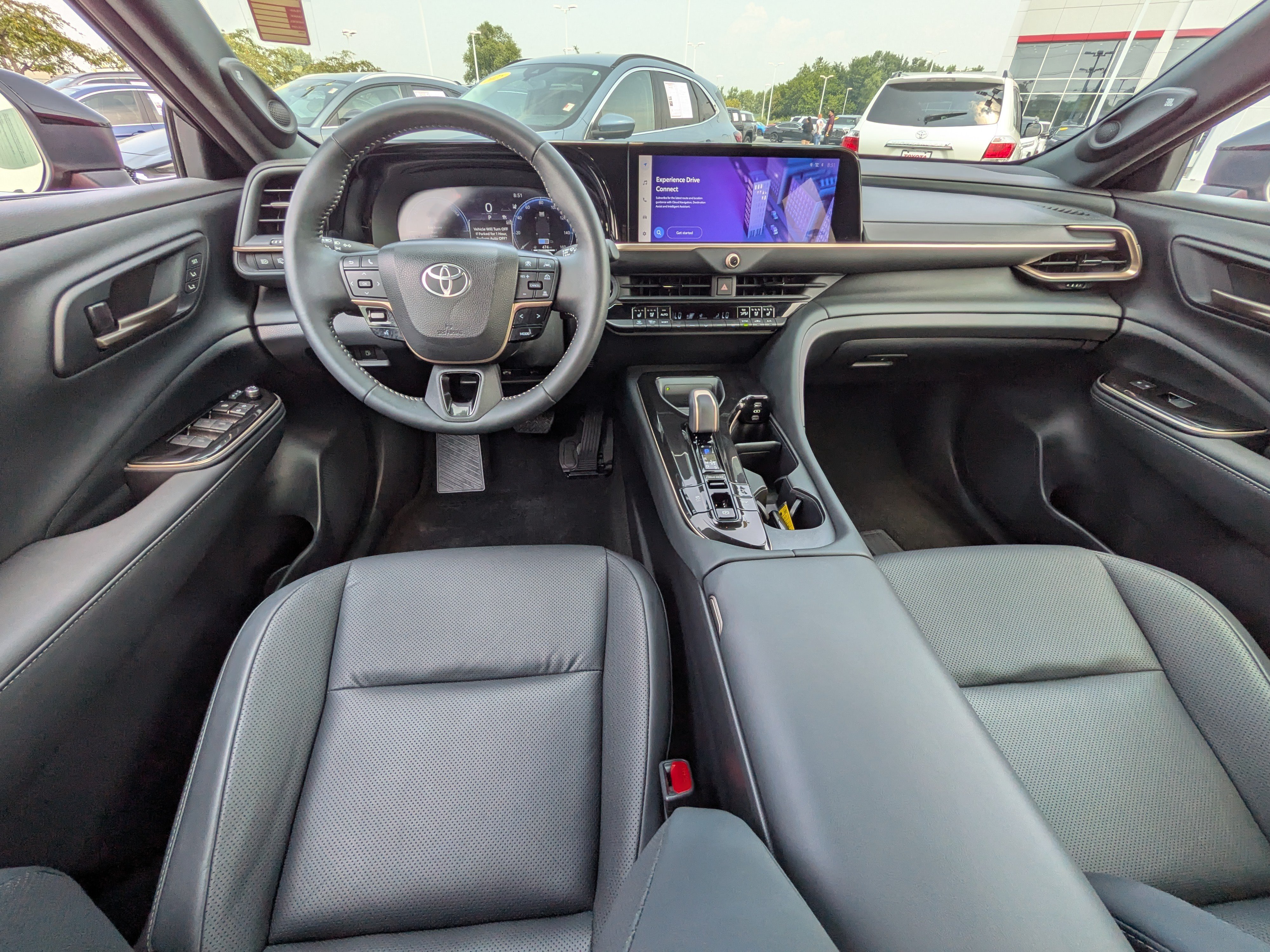 Certified 2025 Toyota Crown Signia AWD/4WD image 12