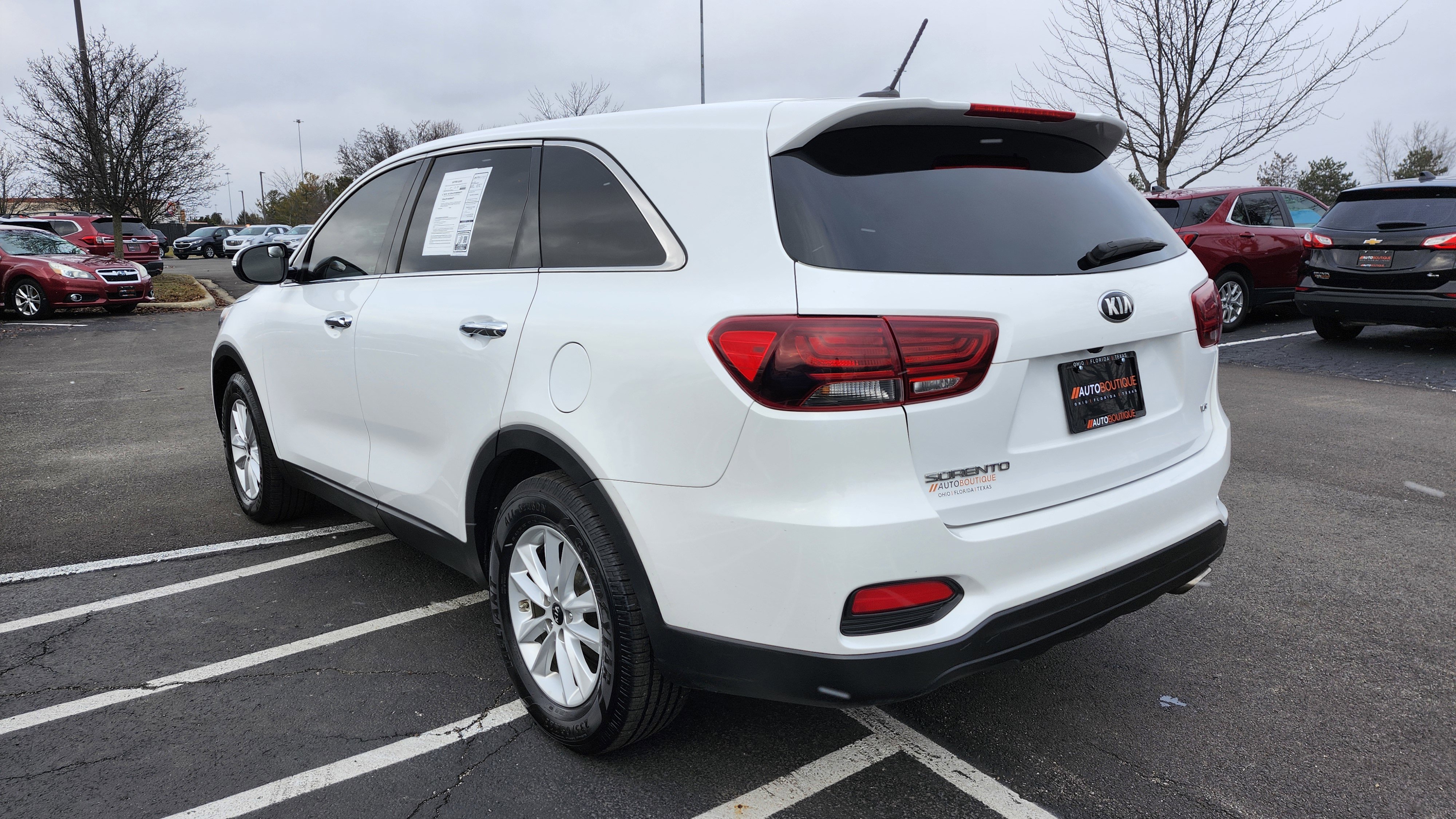 Used 2020 Kia Sorento LX image 13