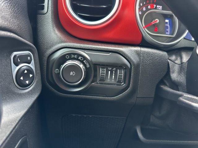 Certified 2019 Jeep Wrangler Unlimited Rubicon image 27