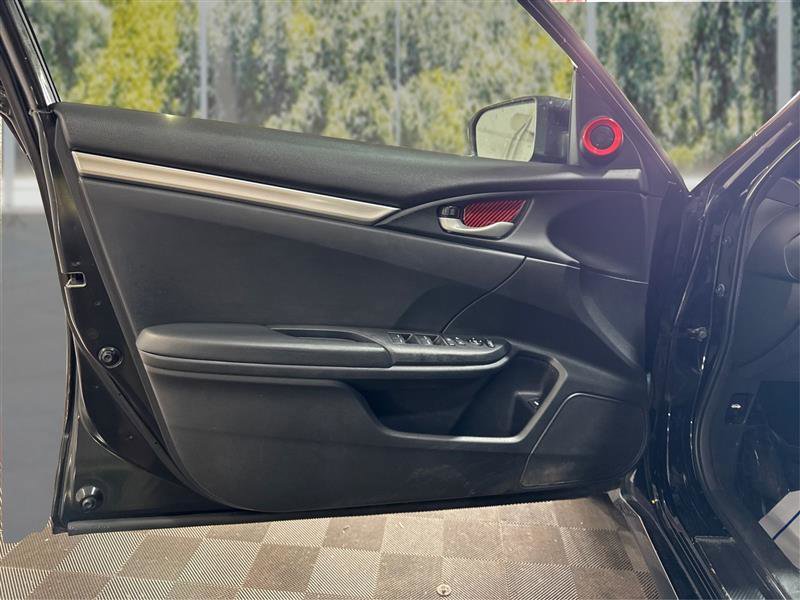 Used 2021 Honda Civic Sport image 17