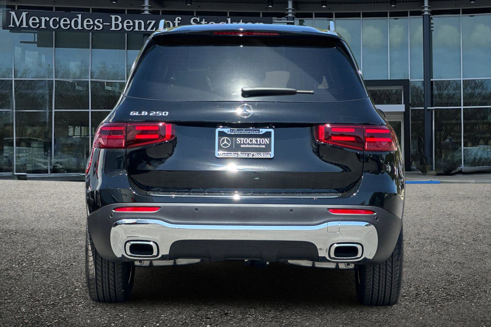 New 2025 Mercedes-Benz GLB 250 250 image 5