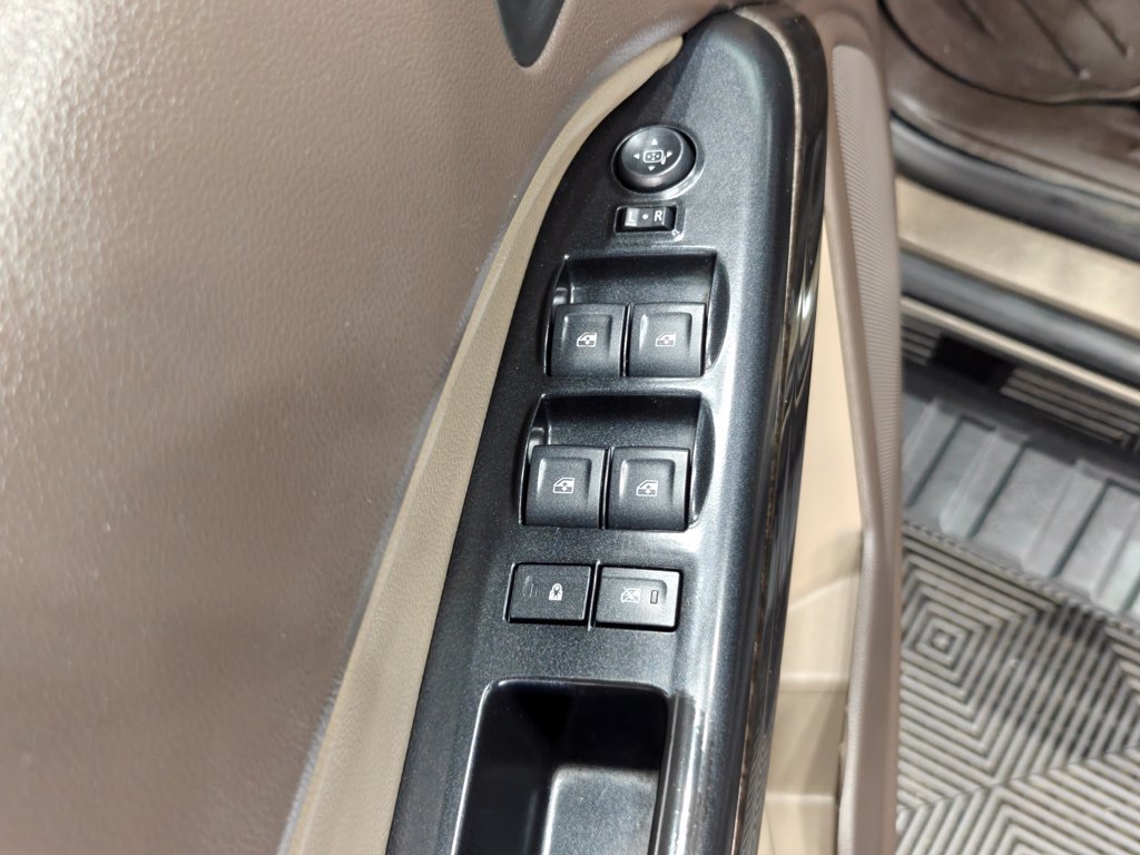 Used 2016 GMC Canyon SLT w/ Driver Alert Package AWD/4WD image 41