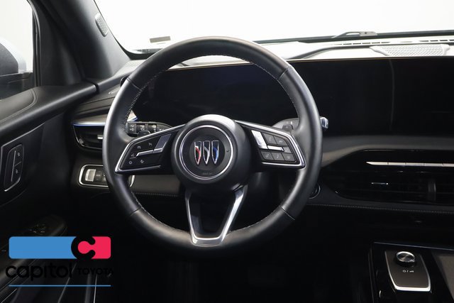 Used 2025 Buick Enclave Preferred AWD/4WD image 15