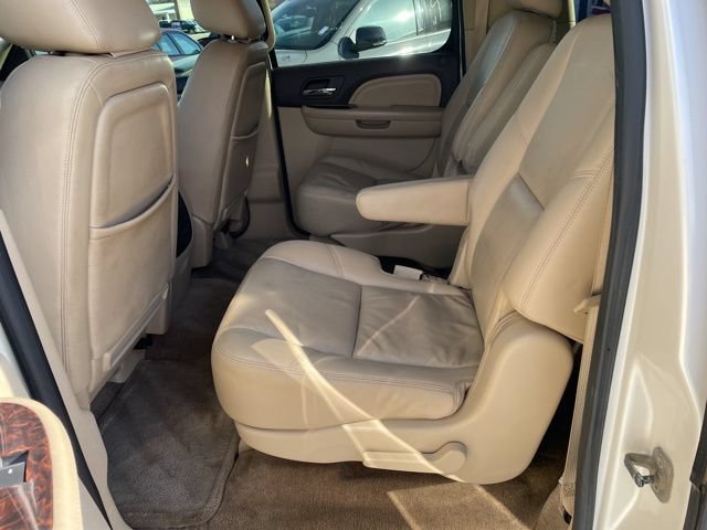 Used 2012 GMC Yukon XL Denali AWD/4WD image 6