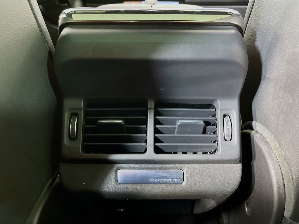 Used 2021 Land Rover Range Rover Evoque R-Dynamic SE image 33