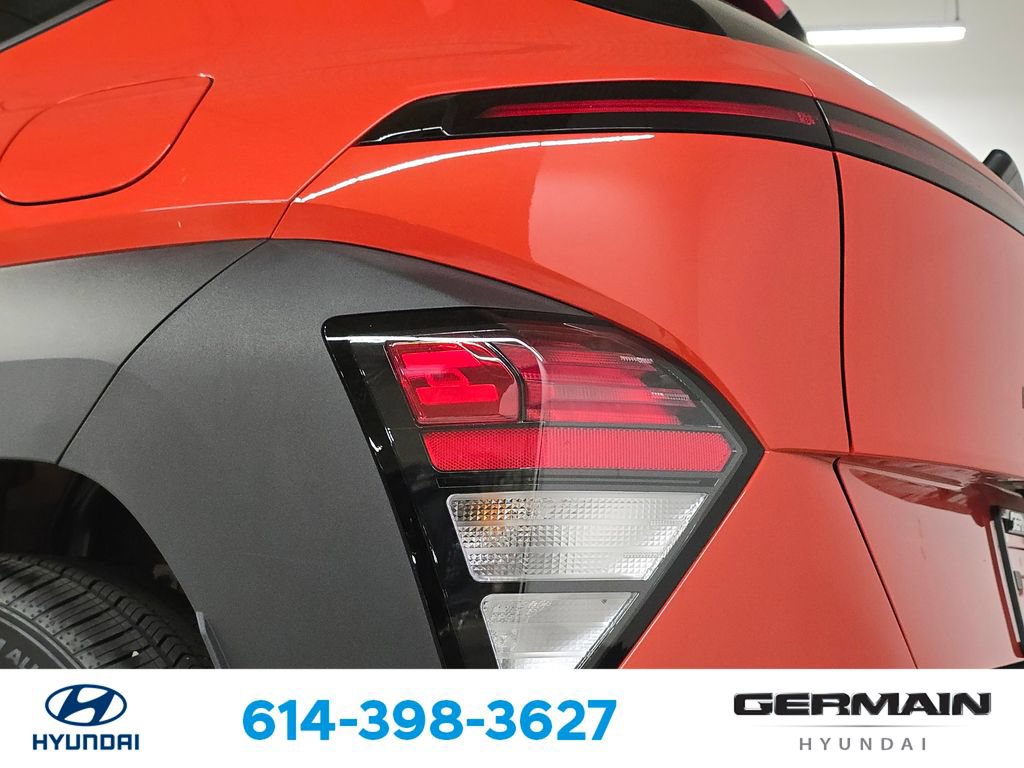 Used 2026 Hyundai Kona SEL Sport FWD image 16