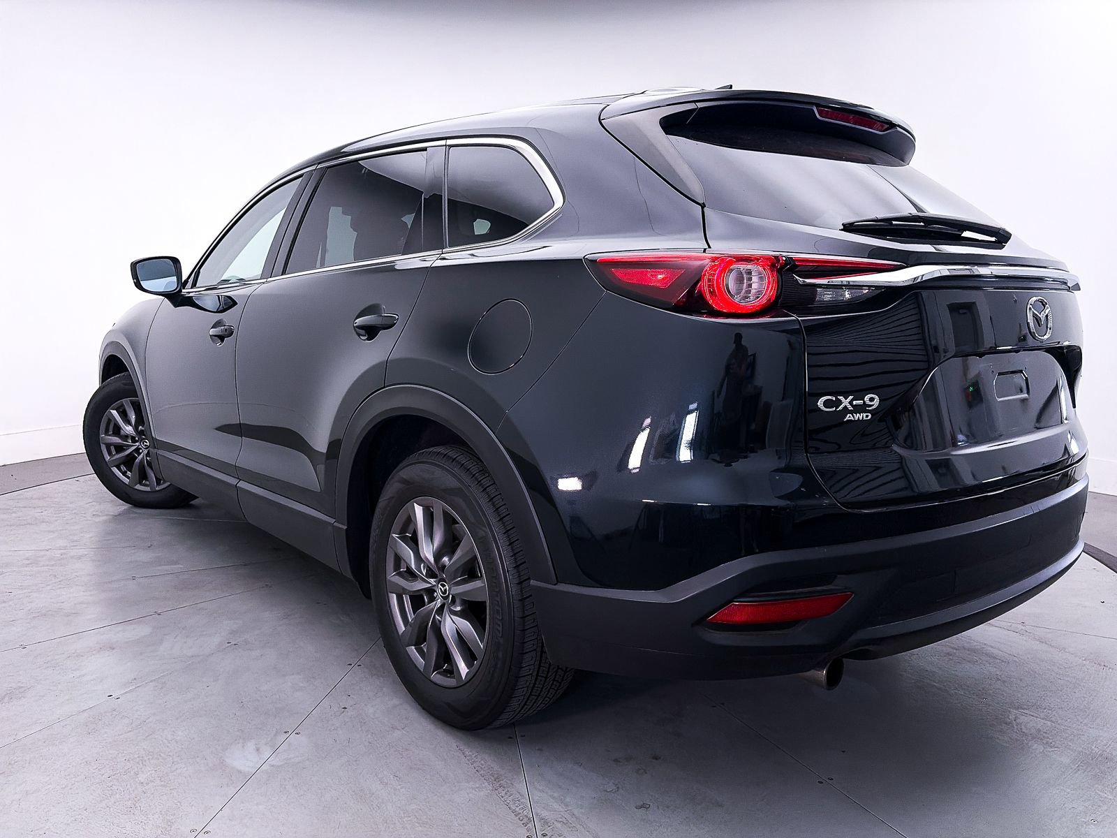 Used 2023 MAZDA CX-9 Touring AWD/4WD image 2