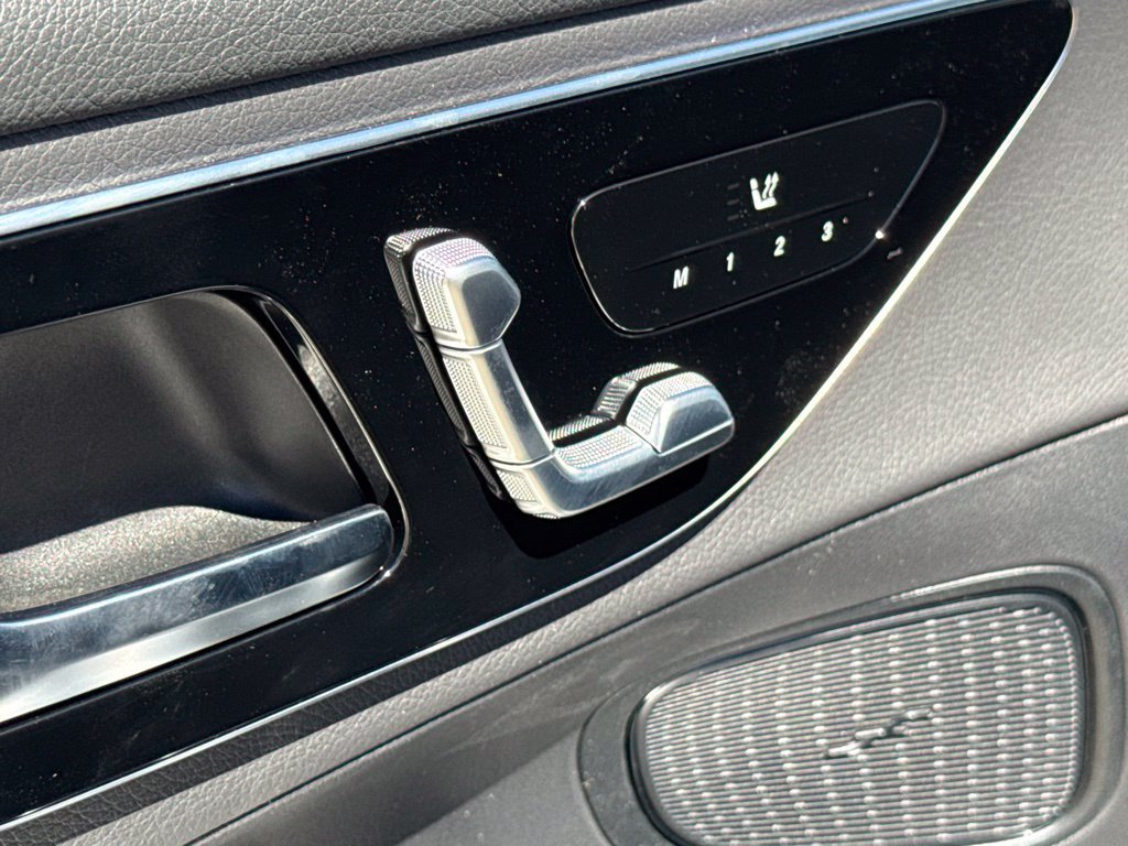 New 2027 Mercedes-Benz GLC 300 image 17