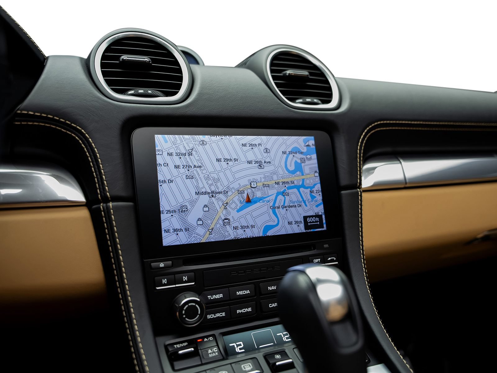 Used 2022 Porsche 718 Boxster RWD image 44