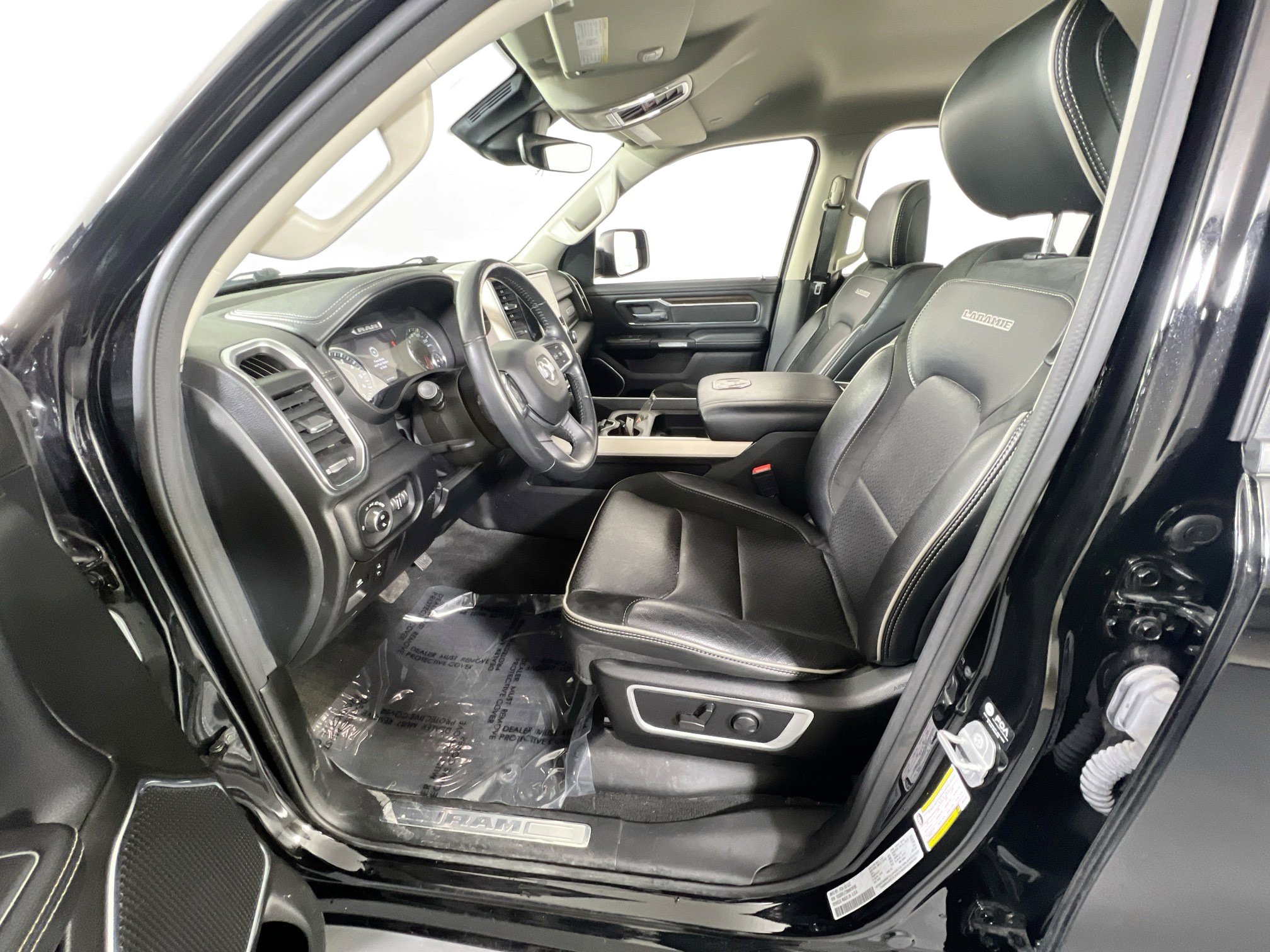 Used 2022 RAM 1500 Laramie image 19