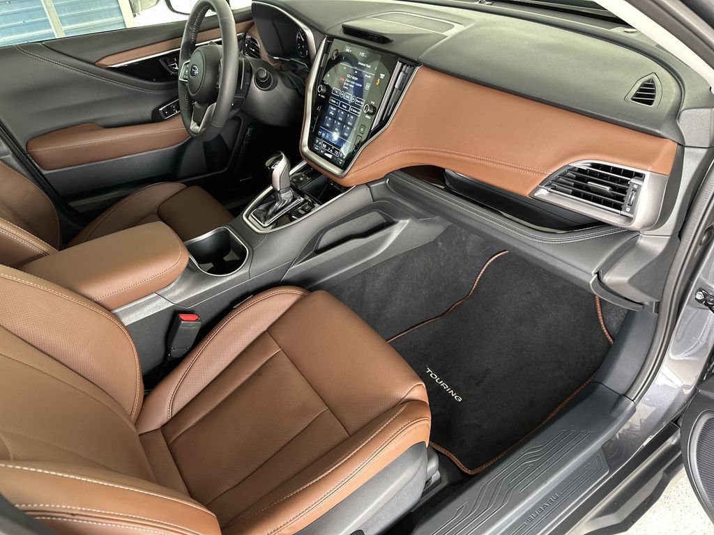 Used 2025 Subaru Outback Touring w/ Popular Package #2 image 39