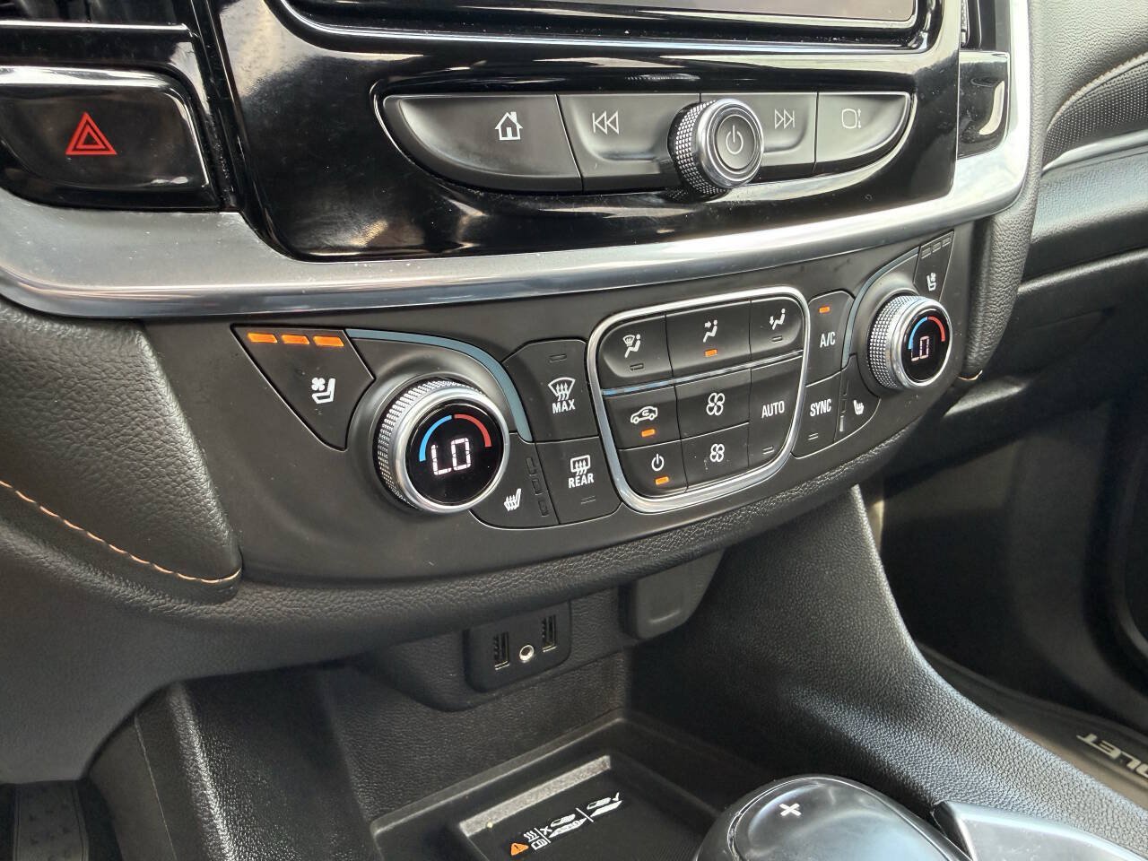 Used 2019 Chevrolet Traverse Premier w/ Redline Edition FWD image 21