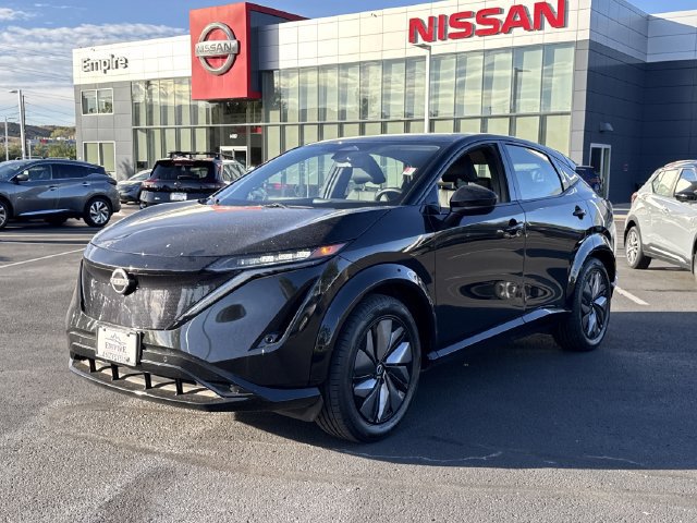 Used 2024 Nissan Ariya AWD image 6
