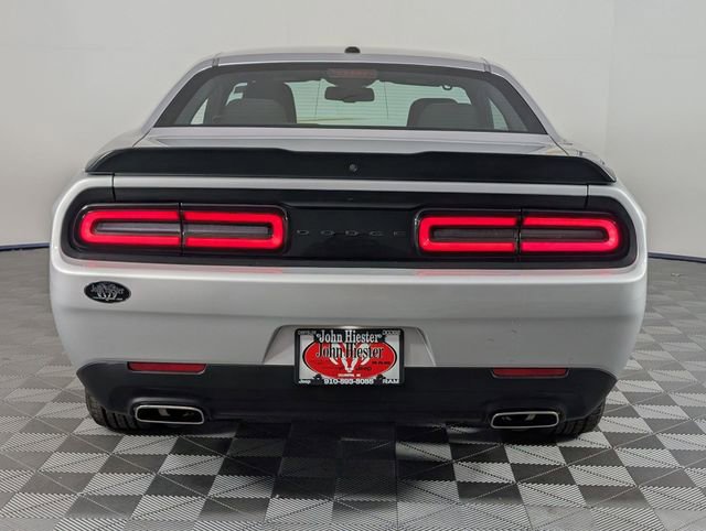 Certified 2023 Dodge Challenger SXT w/ Blacktop Package image 6