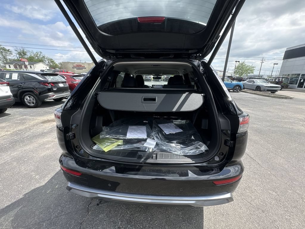 New 2026 Mitsubishi Outlander SE AWD/4WD image 19