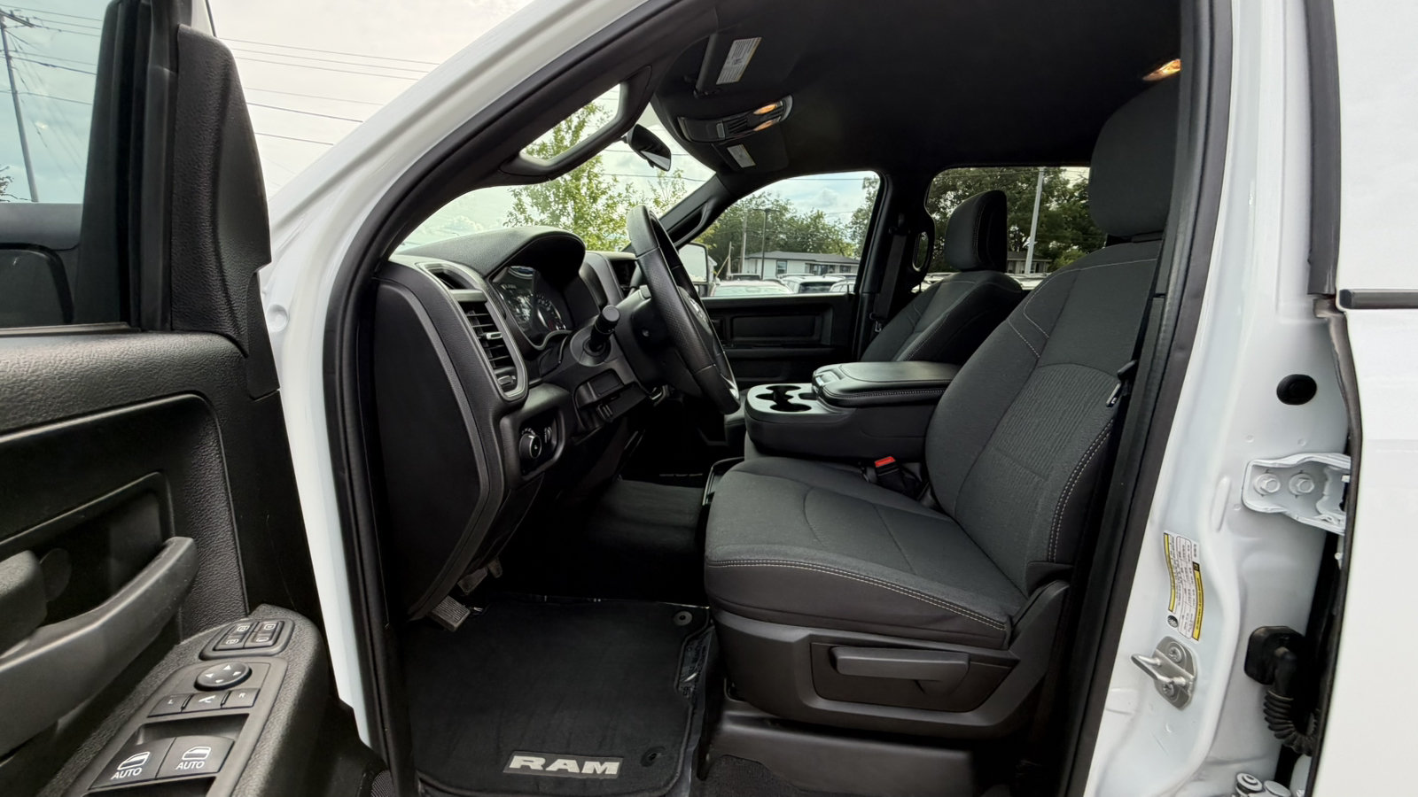 Certified 2024 RAM 3500 Tradesman w/ Towing Technology Group AWD/4WD image 11