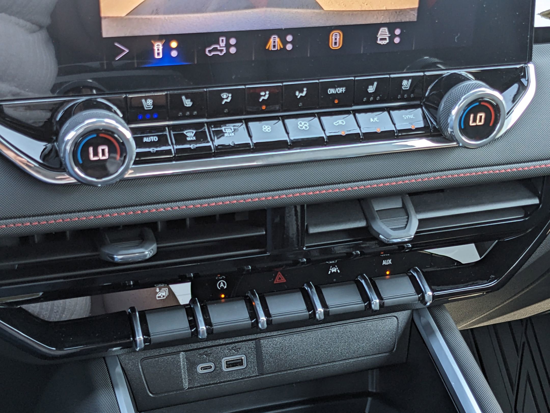 New 2026 Chevrolet Colorado Z71 w/ Technology Package image 13