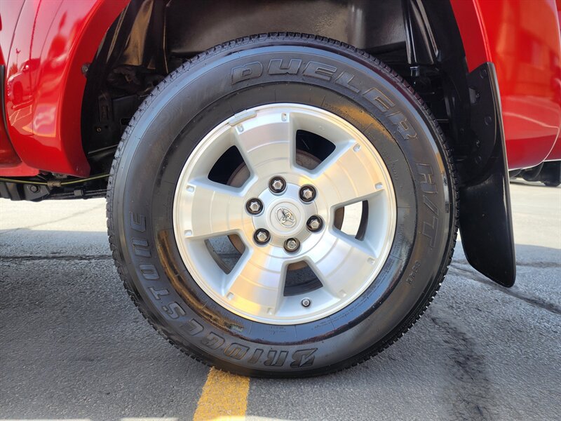 Used 2015 Toyota Tacoma PreRunner w/ TRD Sport Package RWD image 19