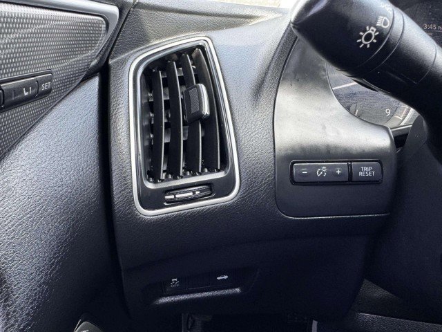 Used 2020 INFINITI Q50 Sport image 25