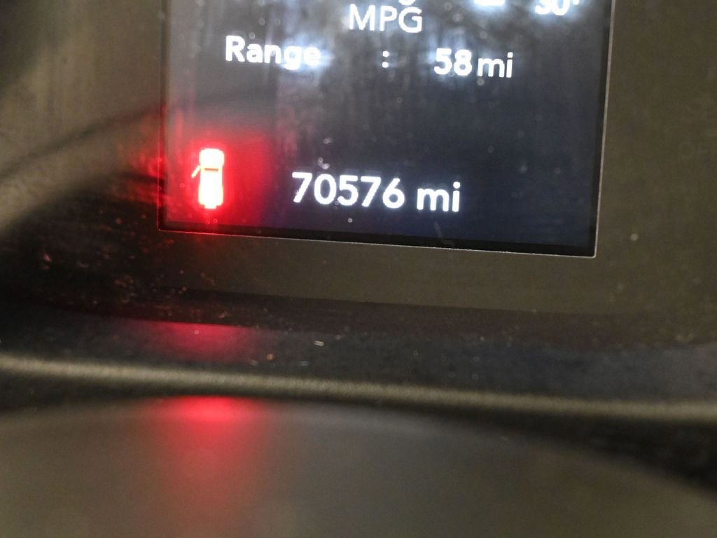 Used 2022 Jeep Wrangler Unlimited Sport image 30