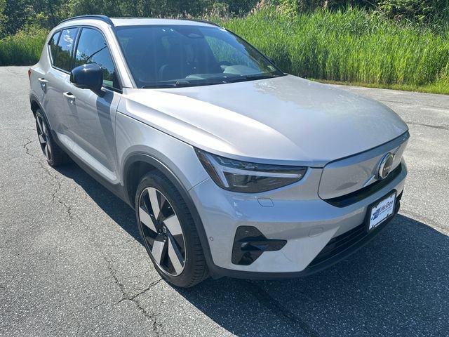 Used 2023 Volvo XC40 Recharge Ultimate AWD/4WD image 7