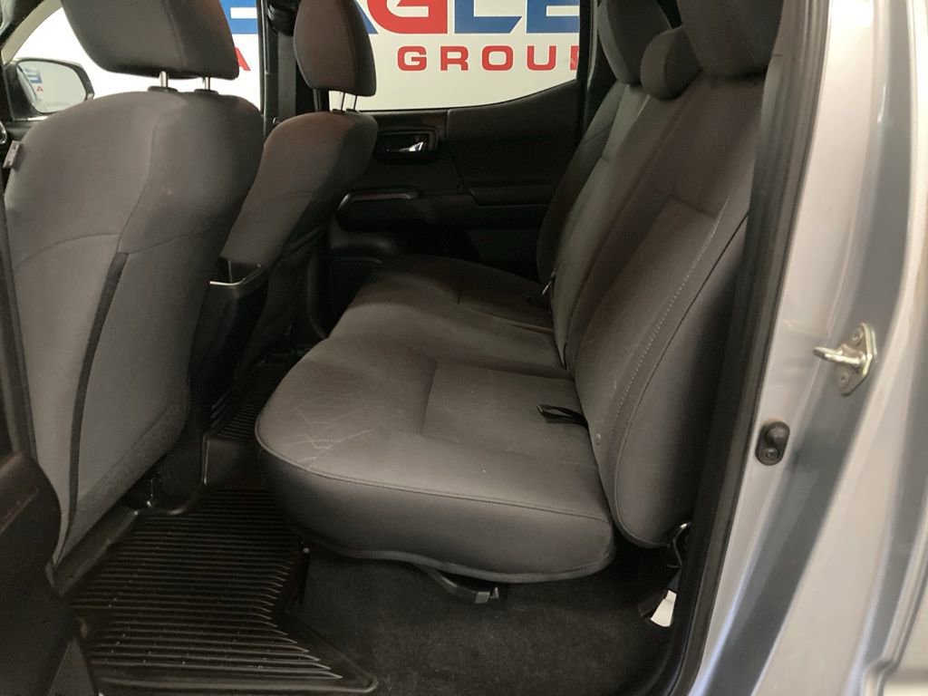 Used 2019 Toyota Tacoma TRD Off-Road AWD/4WD image 30