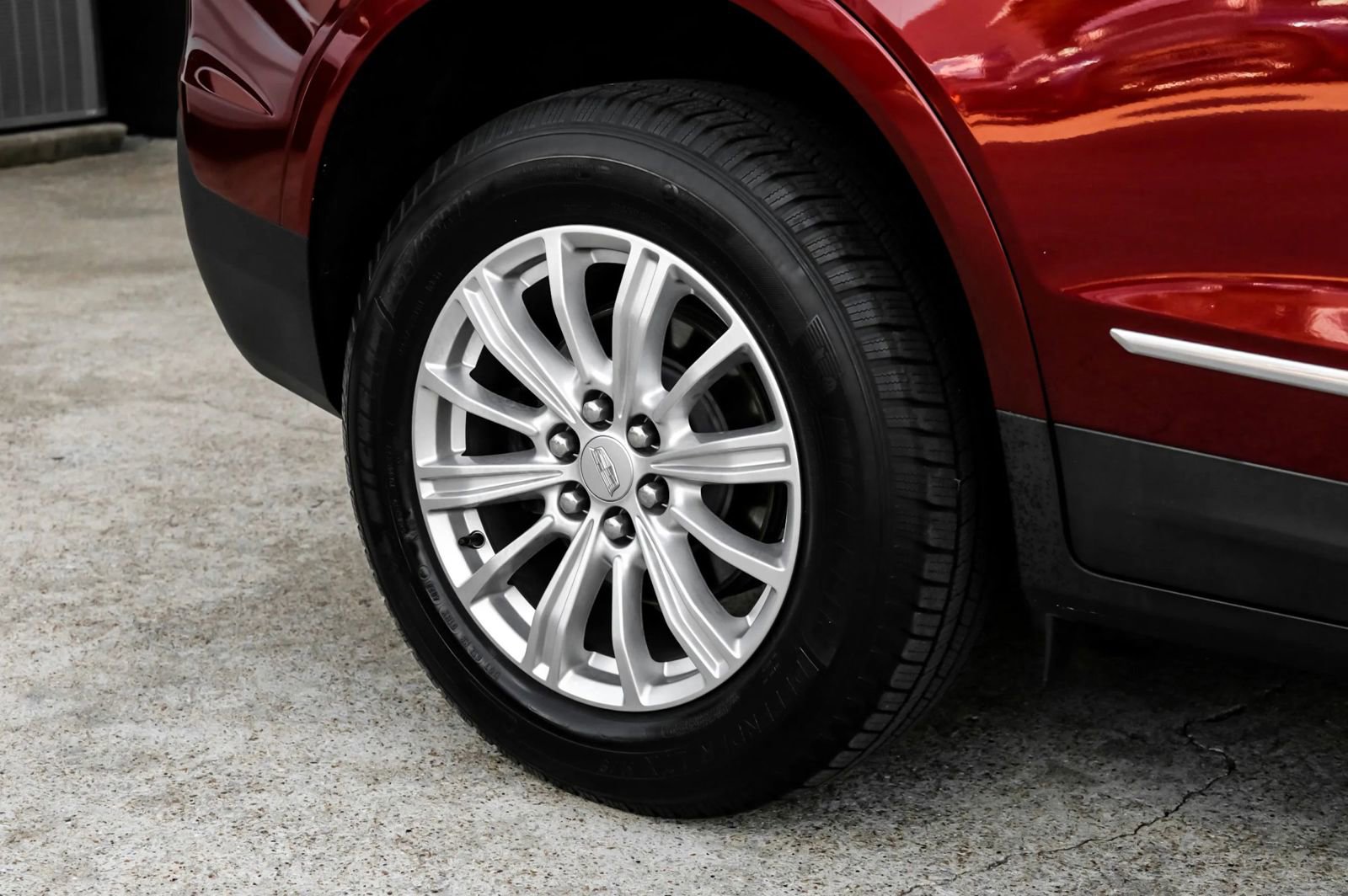 Used 2018 Cadillac XT5 FWD image 62