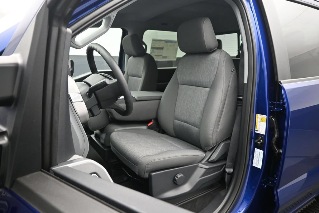 New 2026 Ford F250 XL w/ STX Appearance Package AWD/4WD image 8