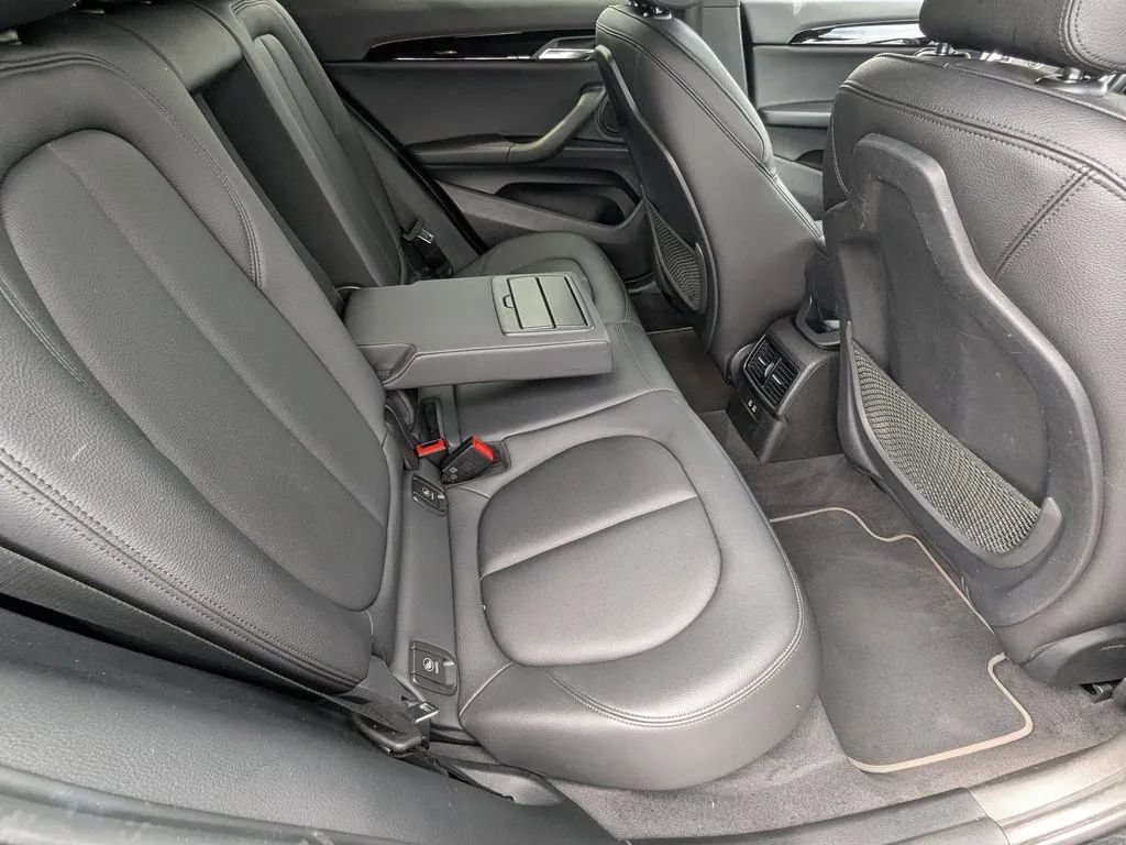 Used 2019 BMW X2 sDrive28i FWD image 13