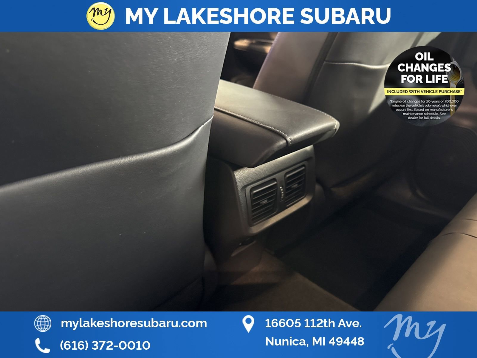 Used 2024 Toyota Venza XLE image 25