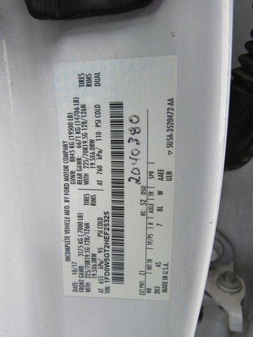 Used 2017 Ford F550 2WD Crew Cab Super Duty image 39