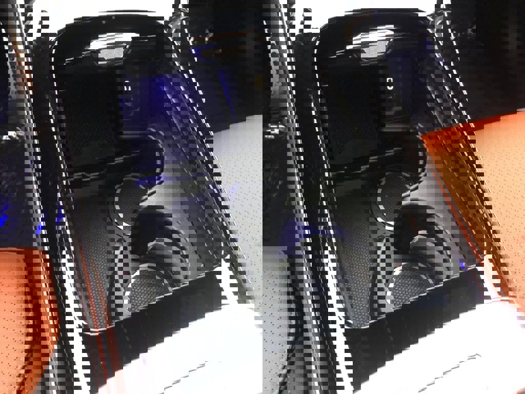 Certified 2023 Mercedes-Benz GLC 300 4MATIC image 30