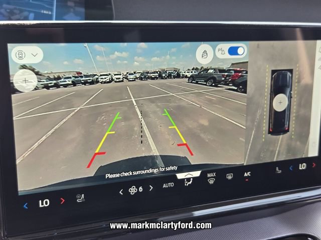 New 2026 Ford Expedition Active RWD image 17