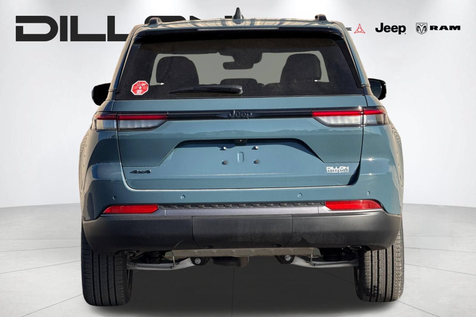 New 2026 Jeep Grand Cherokee Limited AWD/4WD image 4