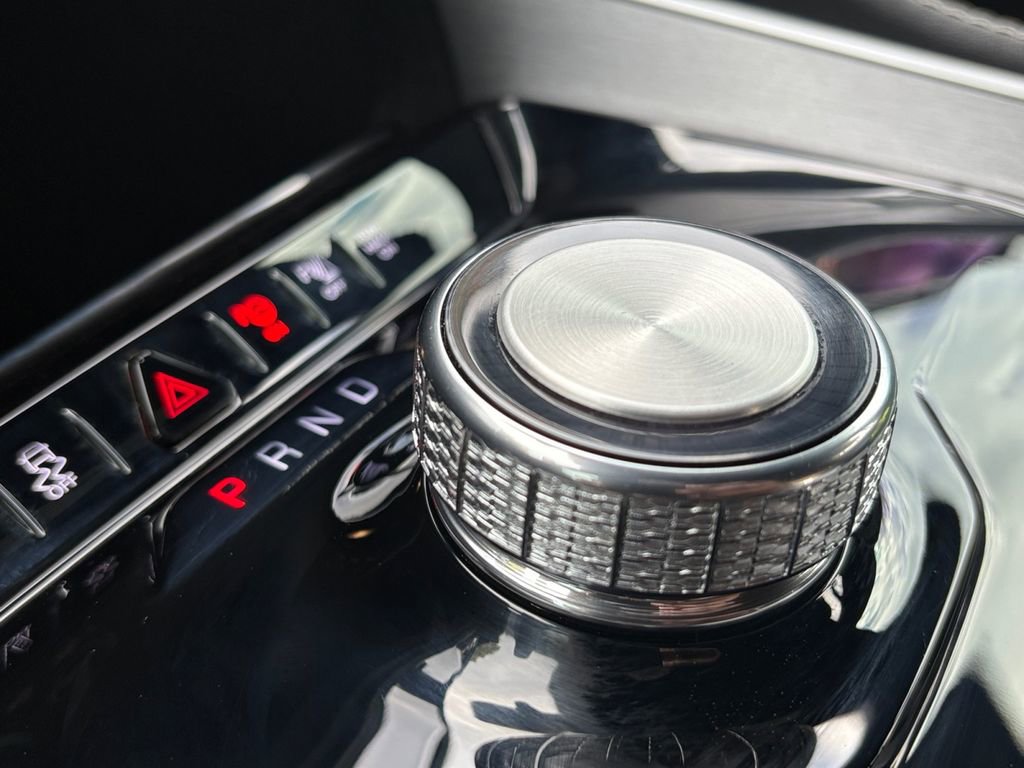 New 2026 Jeep Grand Wagoneer 2WD w/ Premium Group I image 25