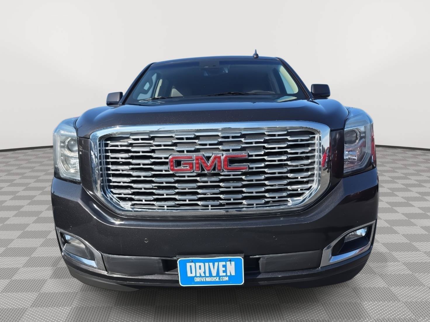 Used 2018 GMC Yukon XL Denali w/ Denali Ultimate Package AWD/4WD image 2