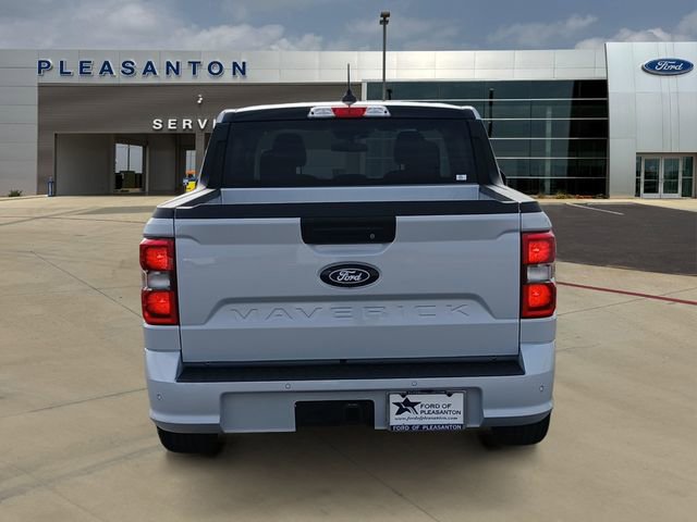 Certified 2026 Ford Maverick Lobo AWD/4WD image 3