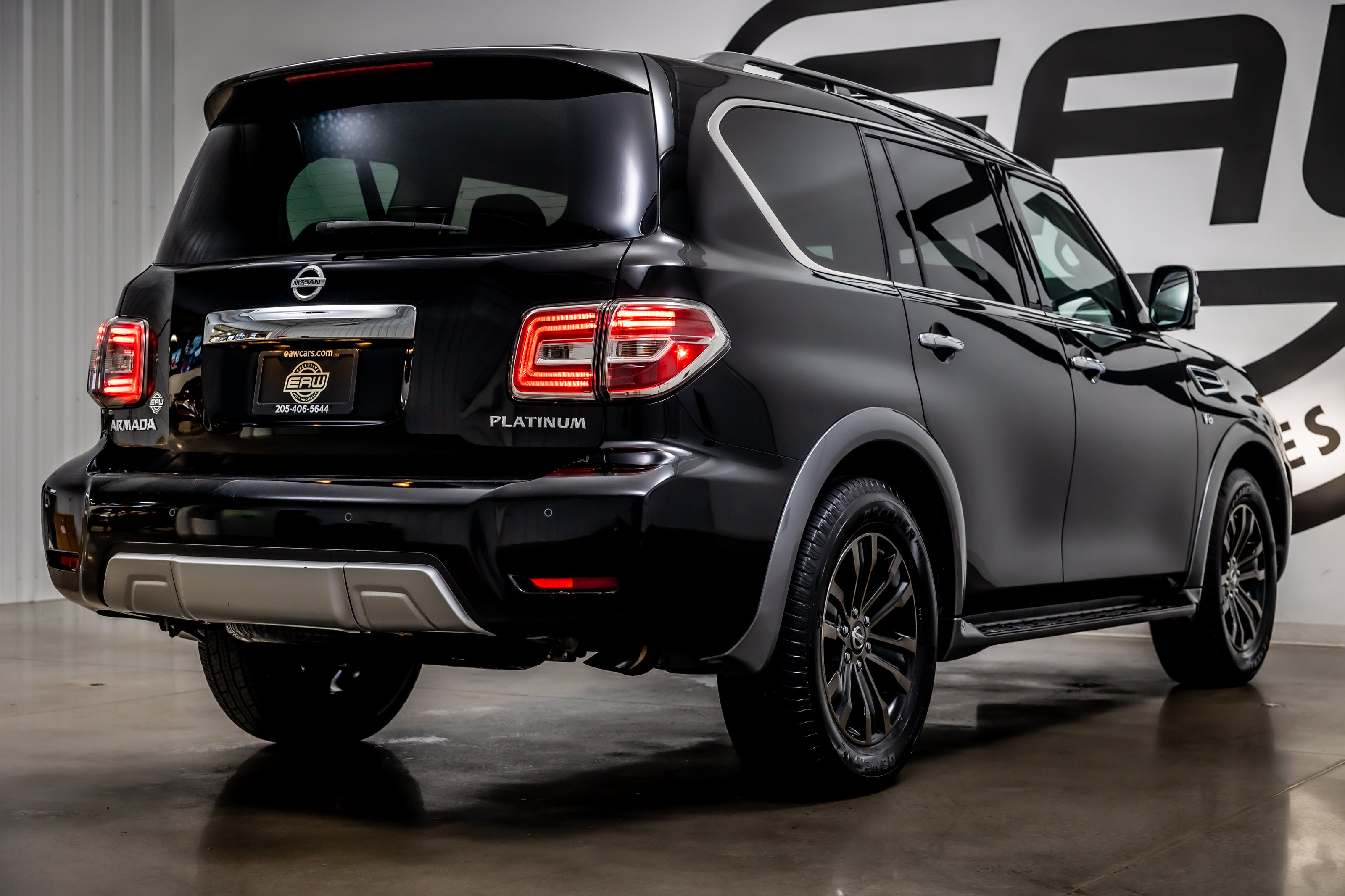 Used 2018 Nissan Armada Platinum w/ Captain Seat Package RWD image 34