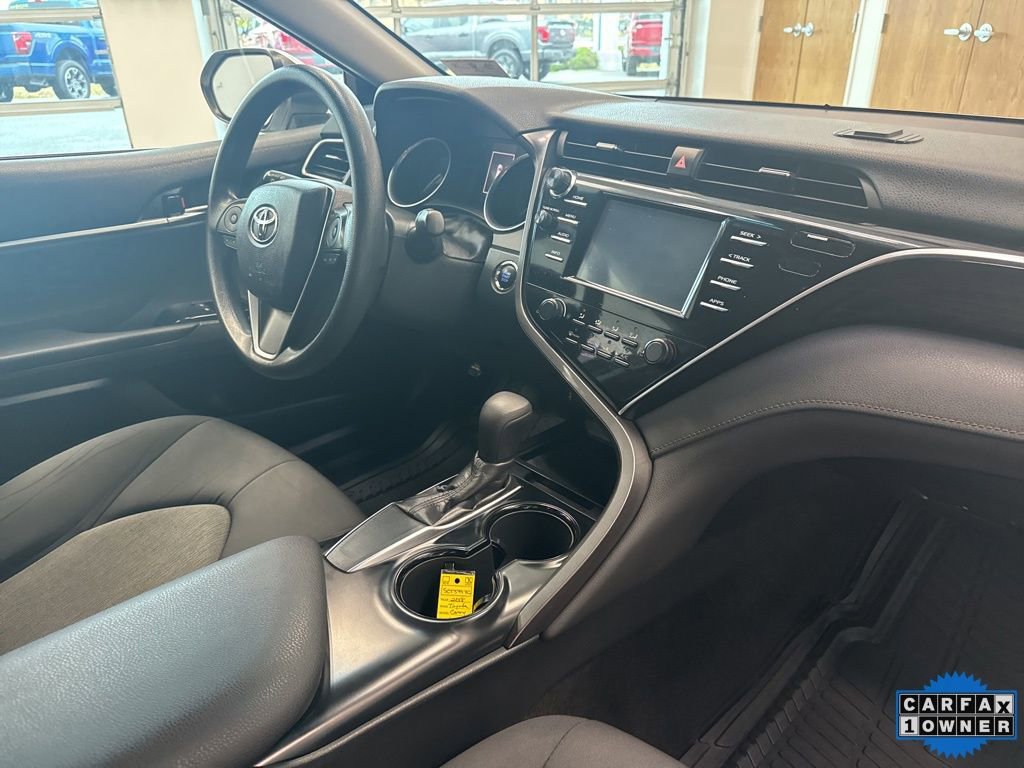 Used 2018 Toyota Camry LE w/ Convenience Package image 24