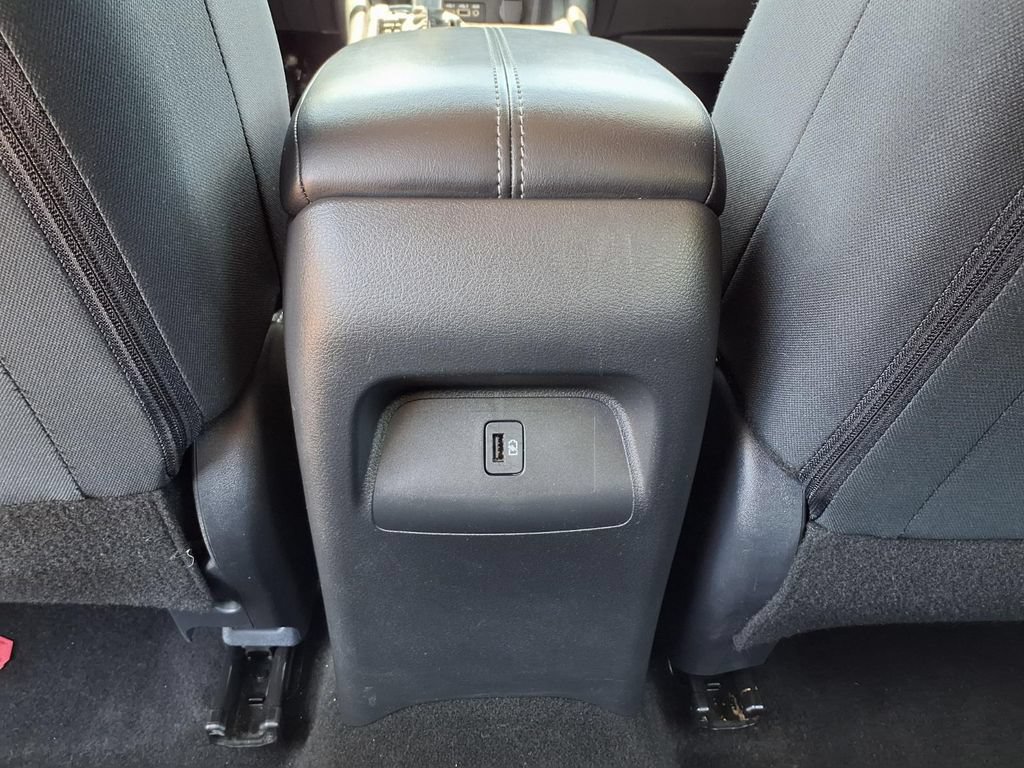 Used 2024 Nissan Sentra SV FWD image 11